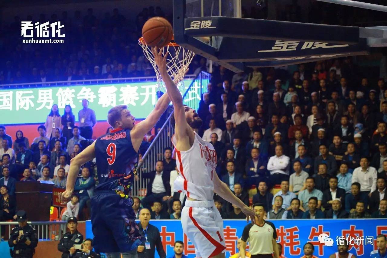 青海男篮主场战胜海南队，豪取大胜