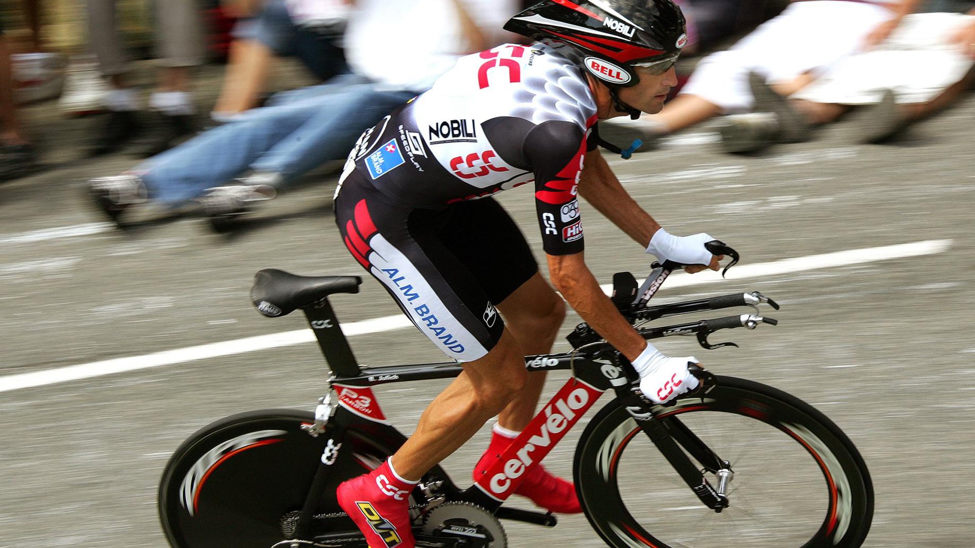 阿拉巴存在感拉满，曼联巅峰对决中西班牙战术的胜出密码